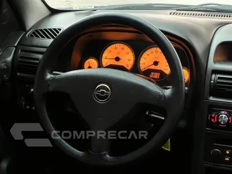 ASTRA HATCH - 2.0 MPFI ADVANTAGE 8V 4P MANUAL