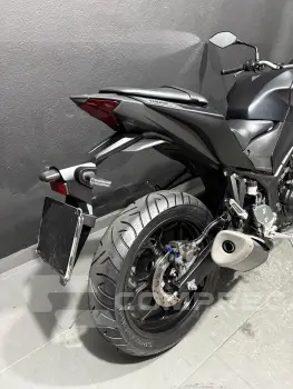 MT 03 ABS