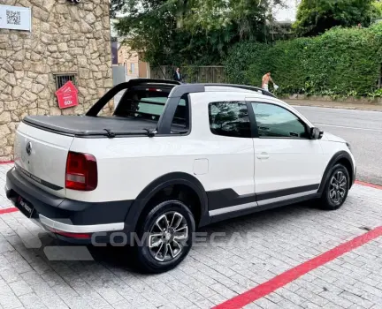 SAVEIRO 1.6 Cross CD 16V