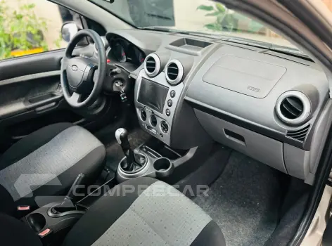 FIESTA 1.6 MPI Sedan 8V