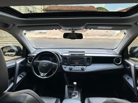 RAV4 2.0 TOP 4X2 16V