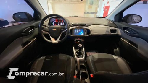 Onix Hatch 1.4 4P FLEX LT