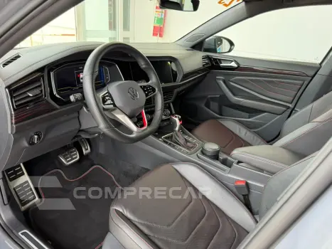 Jetta 2.0 4P 350 TSI GLI AUTOMÁTICO DSG