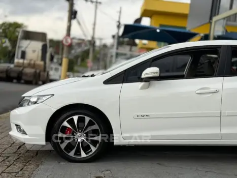 Civic Sedan LXR 2.0 Flexone 16V Aut. 4p