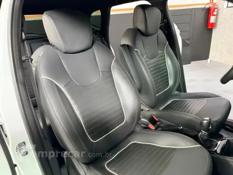 CAPTUR 2.0 16V Intense