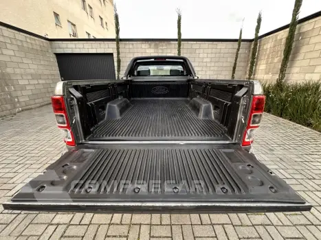 RANGER 2.5 XLS 4X2 CS 16V FLEX 2P MANUAL