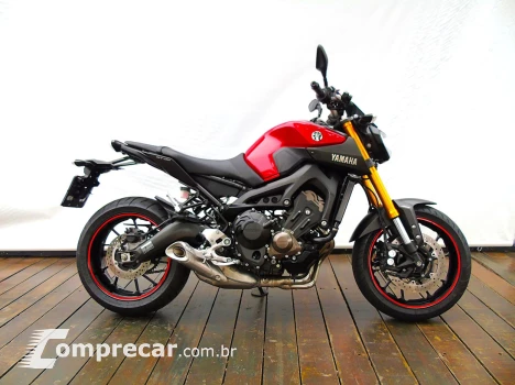 YAMAHA MT-09 ABS
