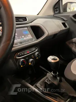 ONIX HATCH LT 1.0 8V FlexPower 5p Mec.