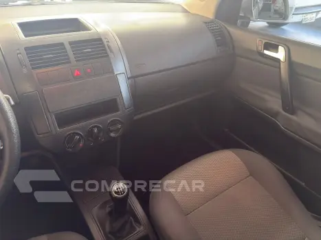 POLO SEDAN 1.6 MI 8V