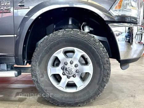 2500 6.7 LARAMIE 4X4 CD I6 TURBO DIESEL 4P AUTOMÁTICO