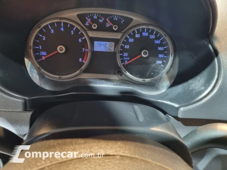VOYAGE 1.0 12V MPI Totalflex City