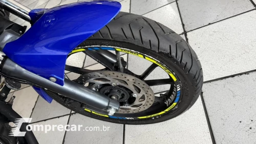 FZ25 ABS