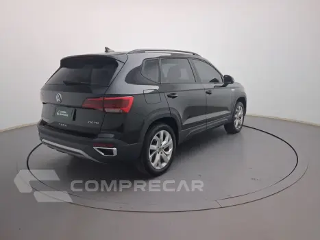 TAOS 1.4 250 TSI TOTAL FLEX COMFORTLINE AUTOMÁTICO