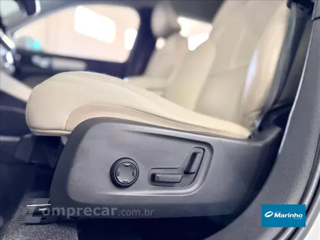 XC40 2.0 T5 GASOLINA MOMENTUM AWD GEARTRONIC