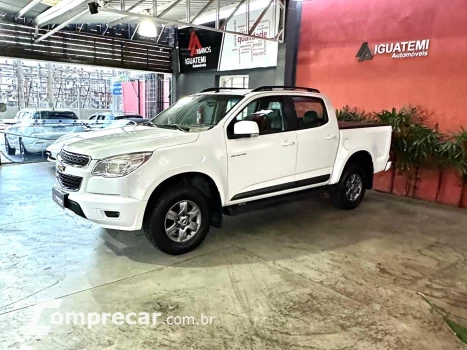 CHEVROLET S10 2.4 ADVANTAGE 4X2 CD 8V FLEX 4P MANUAL 4 portas