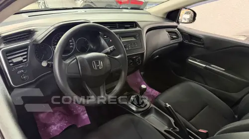 CITY 1.5 DX Sedan 16V