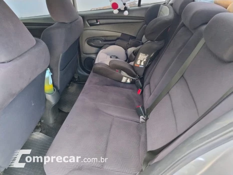 CITY 1.5 LX Sedan 16V