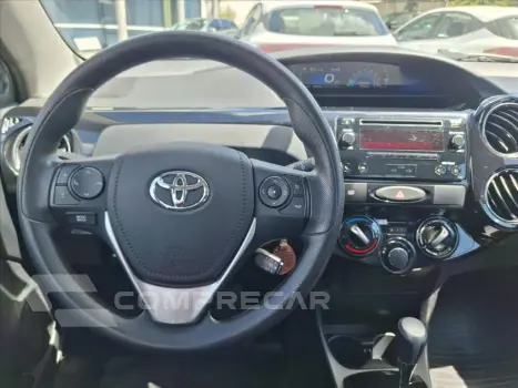 ETIOS 1.5 XS SEDAN 16V FLEX 4P AUTOMÁTICO