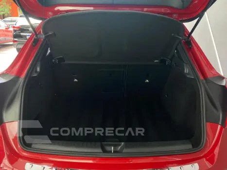 GLA 200 Advance 1.6/1.6 TB 16V Flex Aut.