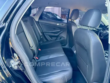 JETTA Comfort. 250 TSI 1.4 Flex 16v Aut.