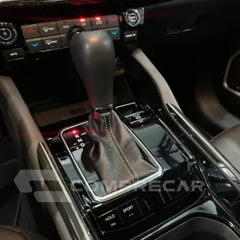 Commander Overland T270 1.3 TB Flex Aut.