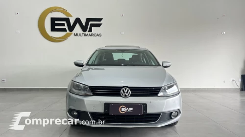 JETTA Highline 2.0 TSI 16V 4p Tiptronic