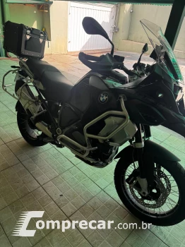 R 1250 GS Triple Black