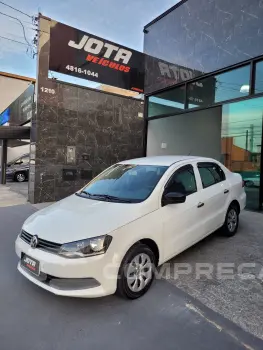 Volkswagen VOYAGE 1.0 MI Trendline 8V 4 portas