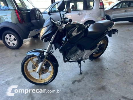HONDA CB 300R - Street