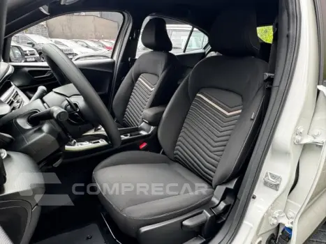 FASTBACK - 1.0 TURBO 200 CVT