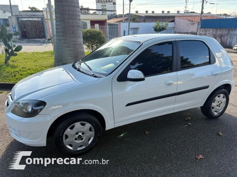 CELTA 1.0 MPFI LT 8V
