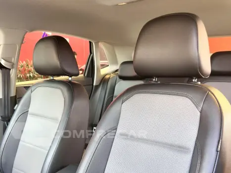 POLO 1.0 200 TSI COMFORTLINE AUTOMÁTICO