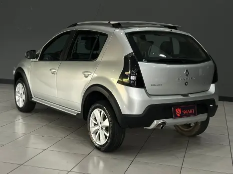 Sandero Stepway 1.6 16V Hi-Flex (aut)