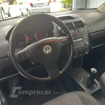 Polo Sed. COMFORT. 1.6 Mi Tot. Flex 8v