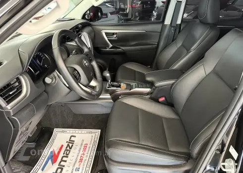 HILUX SW4 2.8 D-4d Turbo SRX 7L 4X4