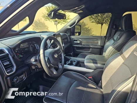 2500 6.7 I6 Turbo Laramie CD 4X4