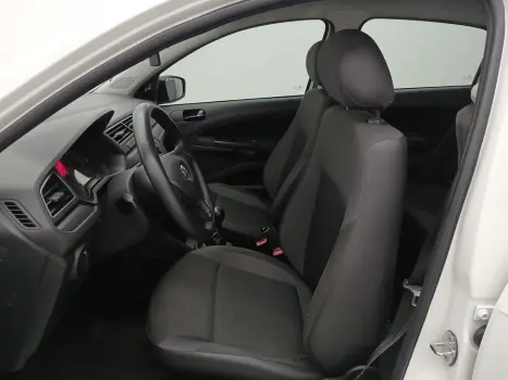 VOYAGE 1.0 12V MPI TOTALFLEX 4P MANUAL