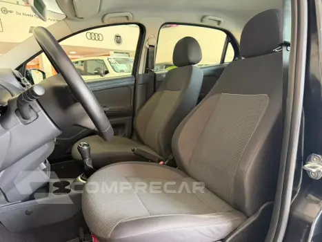VOLKSWAGEN Gol (novo) 1.0 Mi Total Flex 8V 4p