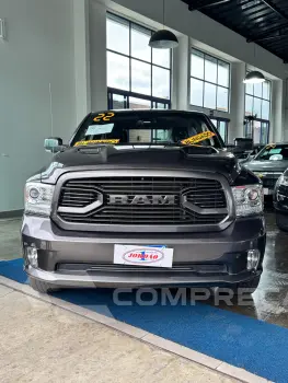 RAM CLASSIC LARAMIE 5.7 CD V8 4X4 Aut. 4 portas