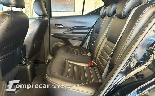 KICKS SV CVT