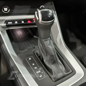 Q3 Performance 2.0 TFSI Tiptr. Quattro