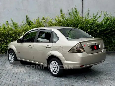 FIESTA 1.6 MPI Class Sedan 8V