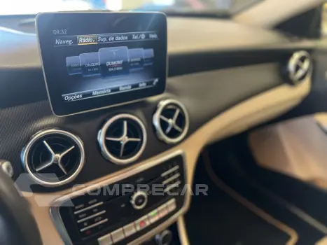 GLA 200 1.6 CGI STYLE 7G-DCT MERCEDES-BENZ