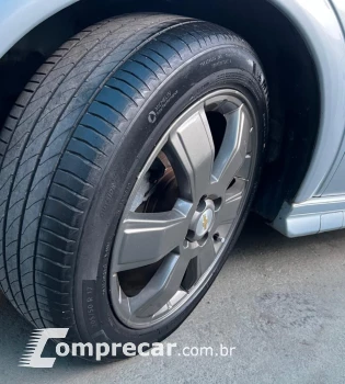 ASTRA 2.0 MPFI Advantage 8V