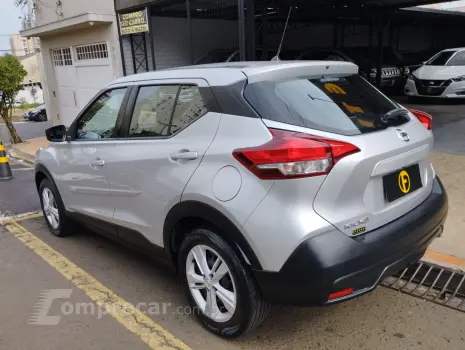 Kicks 1.6 16V 4P FLEX ACTIVE X-TRONIC AUTOMÁTICO CVT