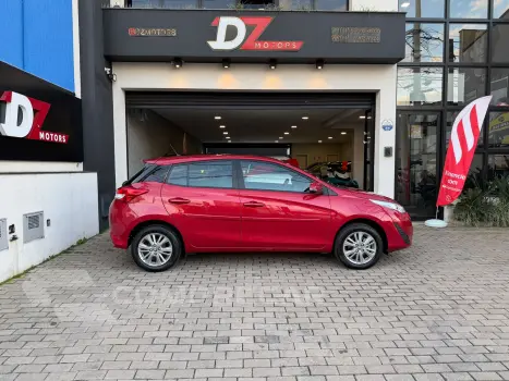 YARIS 1.5 16V XL