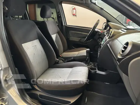 FIESTA 1.6 MPI Class Hatch 8V