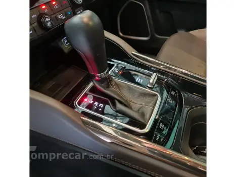 COMMANDER 2.0 TD380 TURBO DIESEL OVERLAND AT9