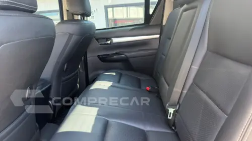 Hilux Caminhonete 2.8 16V 4P SR 4X4 DIESEL CABINE DUPLA AUTO