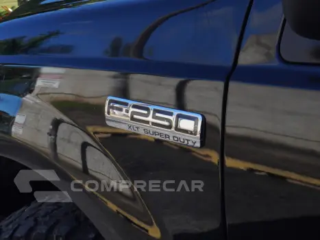 F-250 3.9 XLT 4X2 CS DIESEL 2P MANUAL